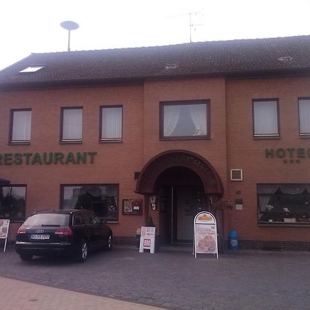 Landhotel Hamburger Hof Nettlingen Buitenkant foto