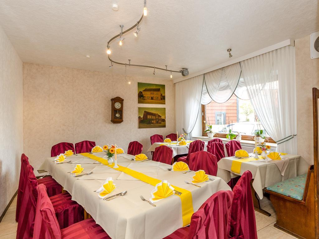 Landhotel Hamburger Hof Nettlingen Buitenkant foto